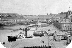 Dockyard tug Infatigable