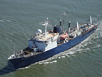 M/V Pacific Collector on 19 May 2007