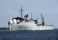 USNS Point Loma (AGDS 2) in July 1982