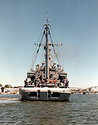USS Safeguard (ARS 50) on 16 July 1985