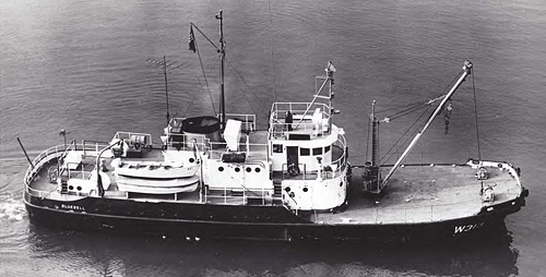 USCGC Bluebell, a sister to USS Brier (IX 307).