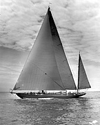 USS Royono (IX 235)